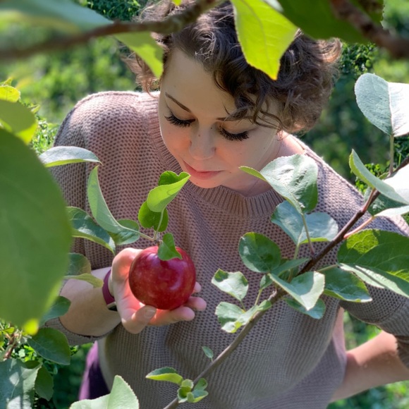 Meet your Posher, Layla - Picture 1 of 1